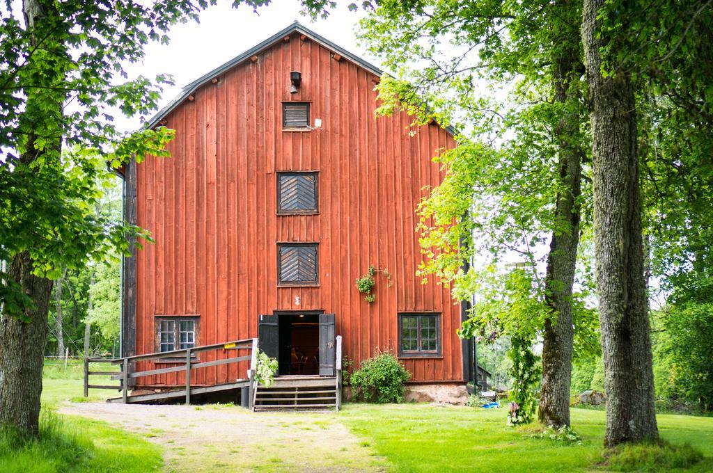 Asa Herrgard Bed & Breakfast 2*