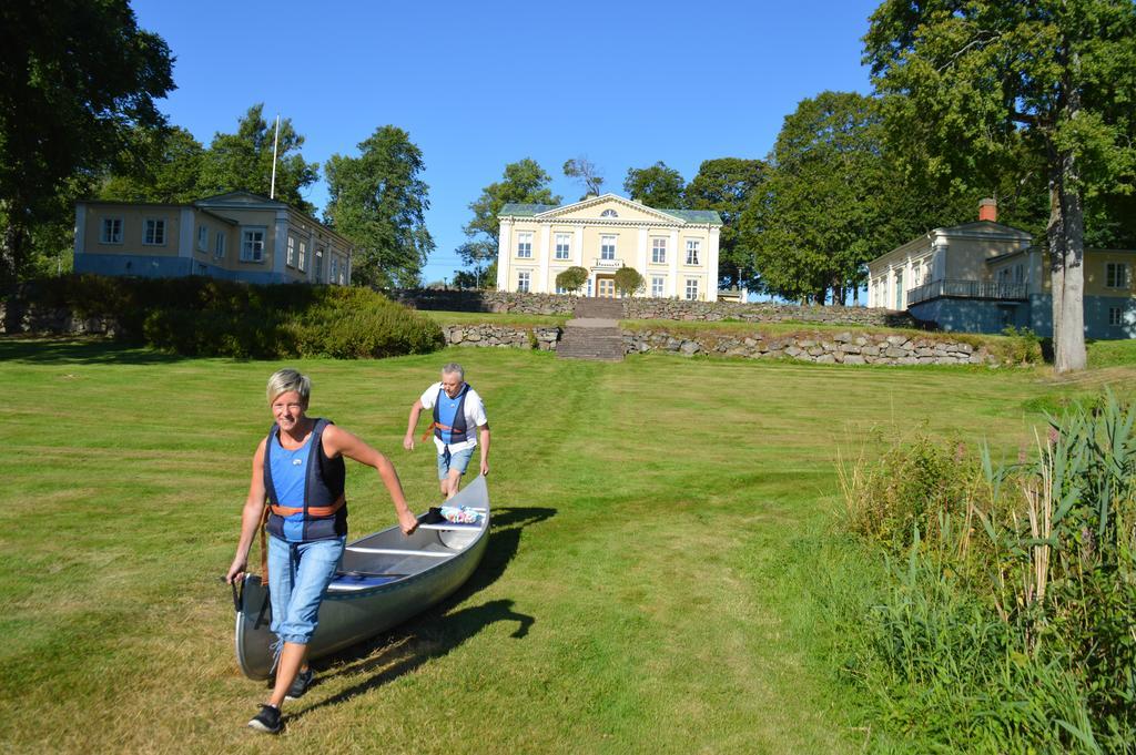 Herrgard Bed & Breakfast